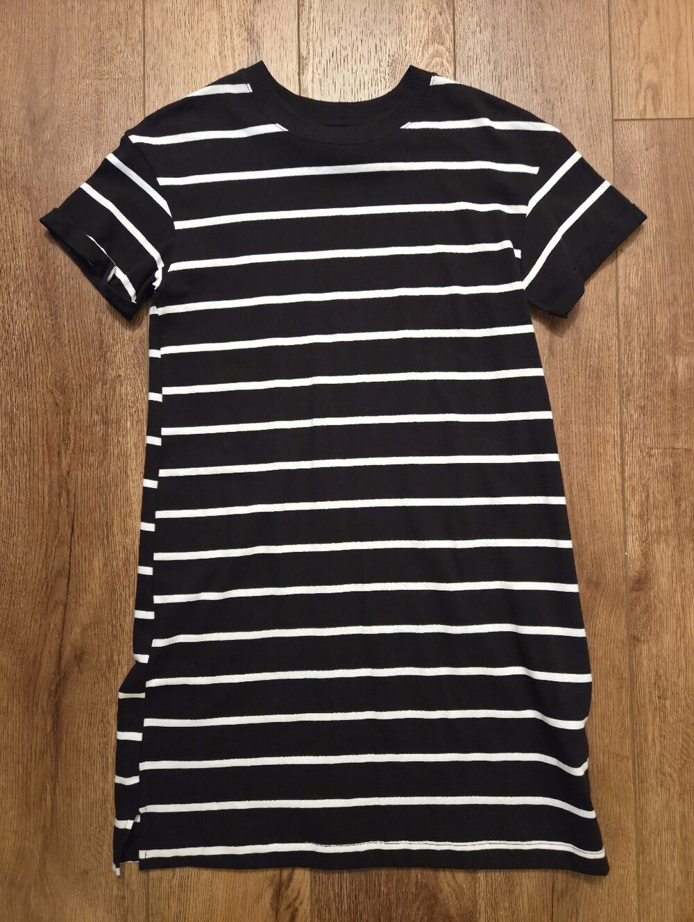 Time and Tru Black and White Striped T-Shirt Dress - NWOT